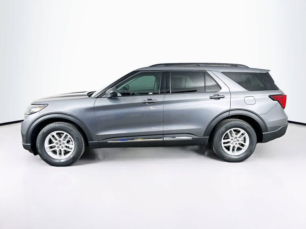 Thumbnail: 2025 Ford Explorer - 3