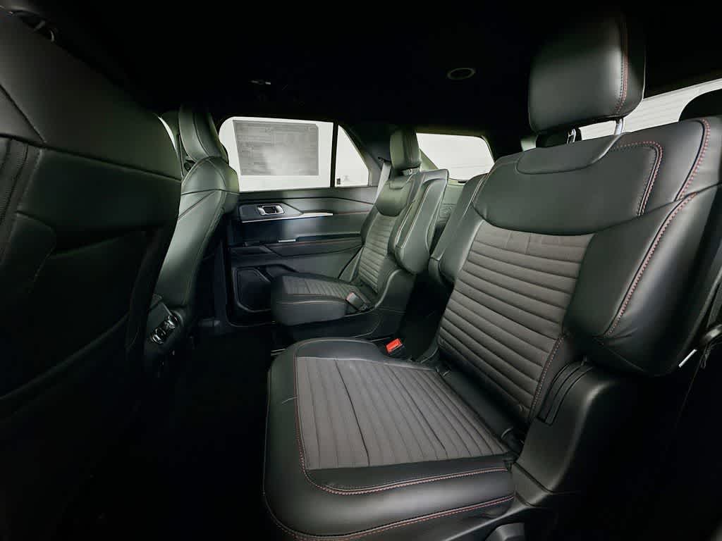 Thumbnail: 2026 Ford Explorer - 15