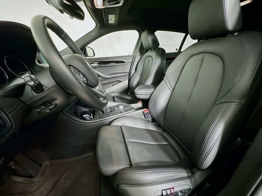 Thumbnail: 2019 BMW X2 - 12