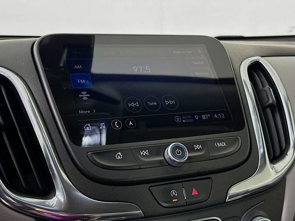 Thumbnail: 2022 Chevrolet Equinox - 17