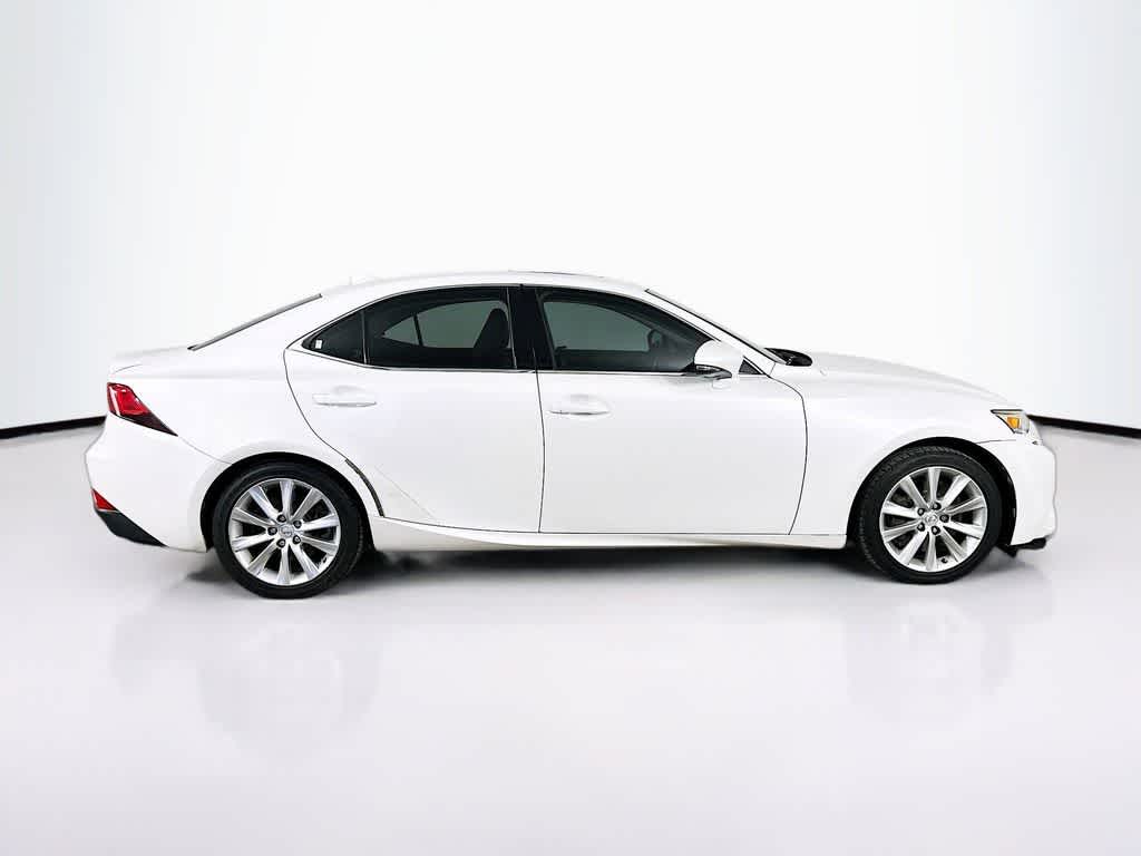 2016 Lexus IS 200t 26