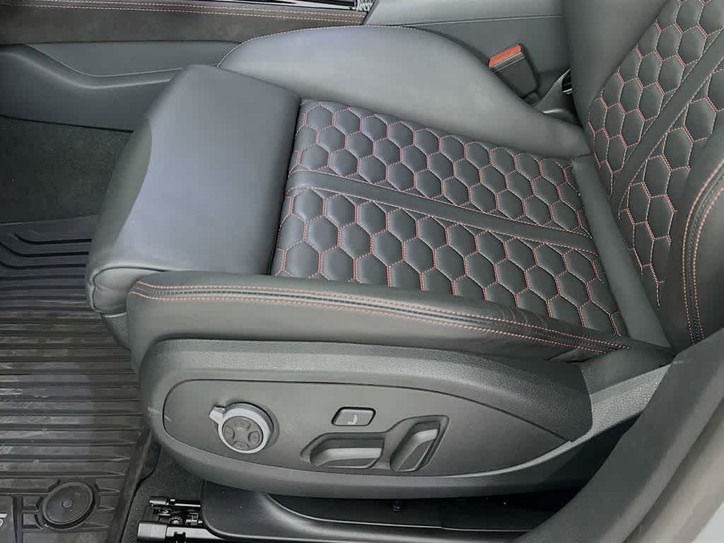 Thumbnail: 2024 Audi RS 5 - 31