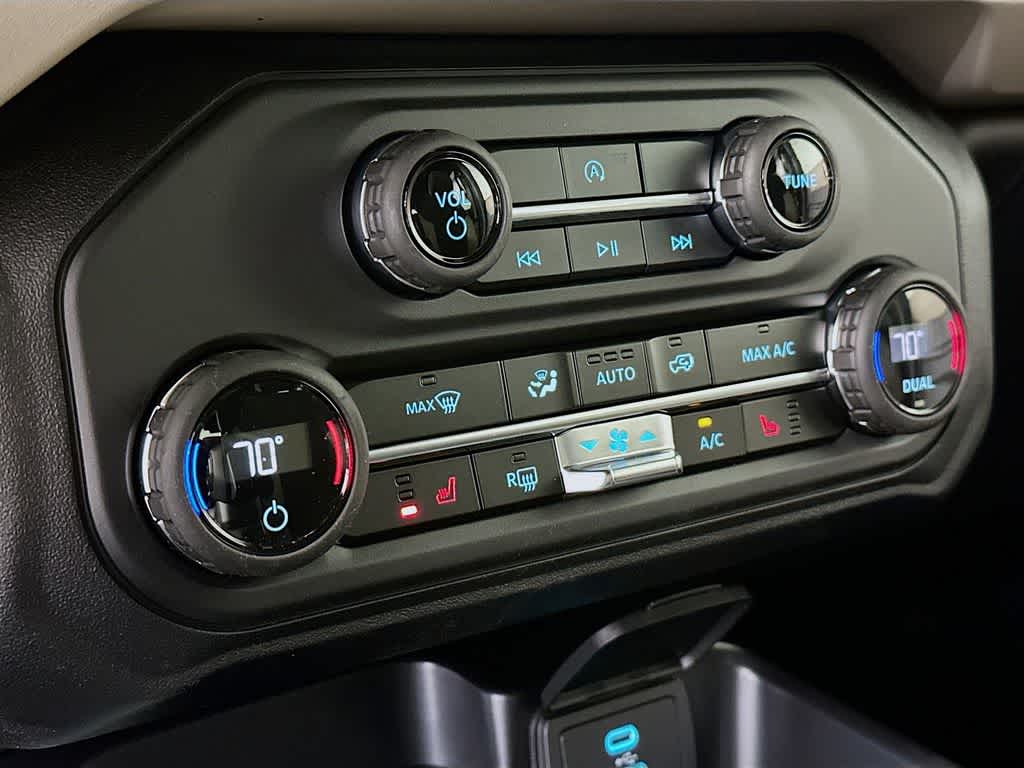 Thumbnail: 2025 Ford Bronco - 18