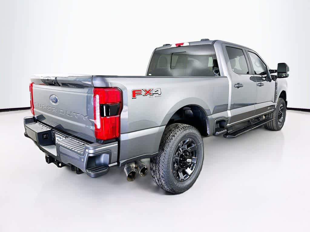 Thumbnail: 2025 Ford F-250 - 22