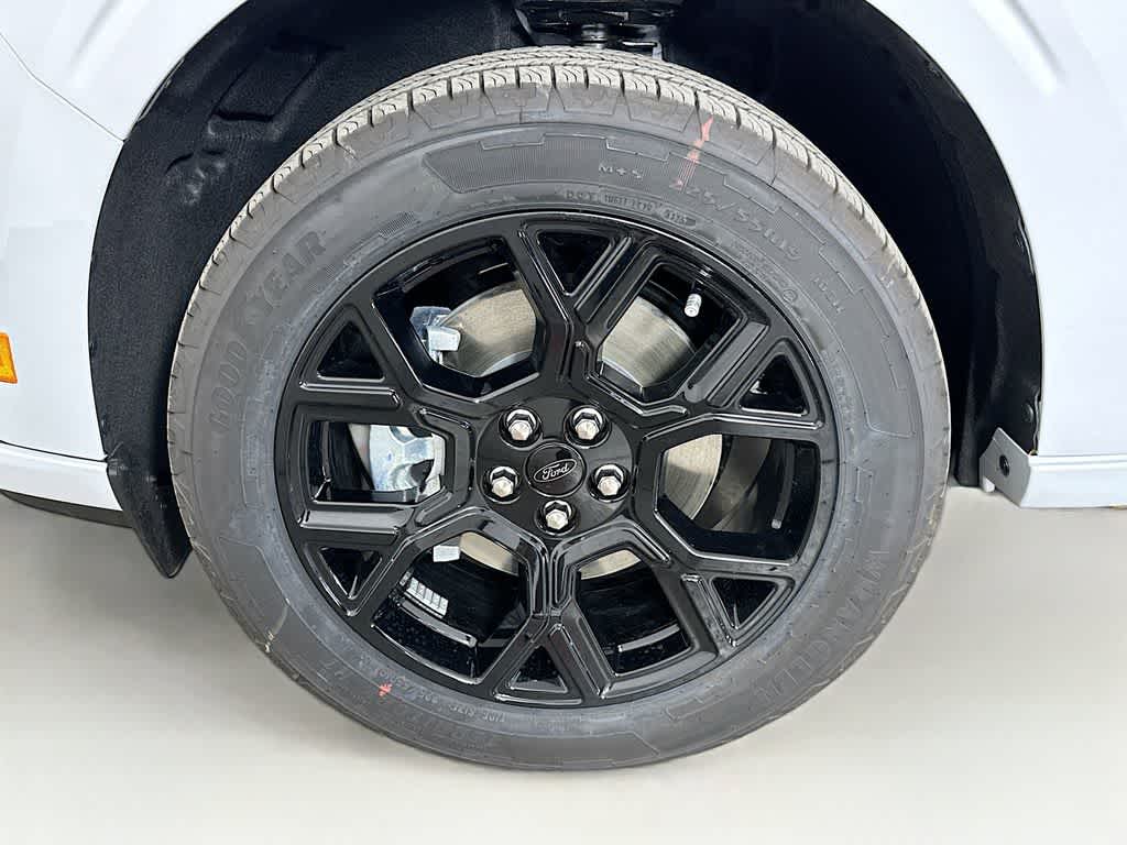 Thumbnail: 2026 Ford Maverick - 8