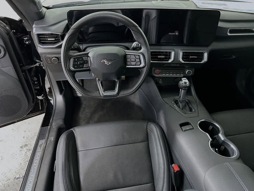 Thumbnail: 2025 Ford Mustang - 10