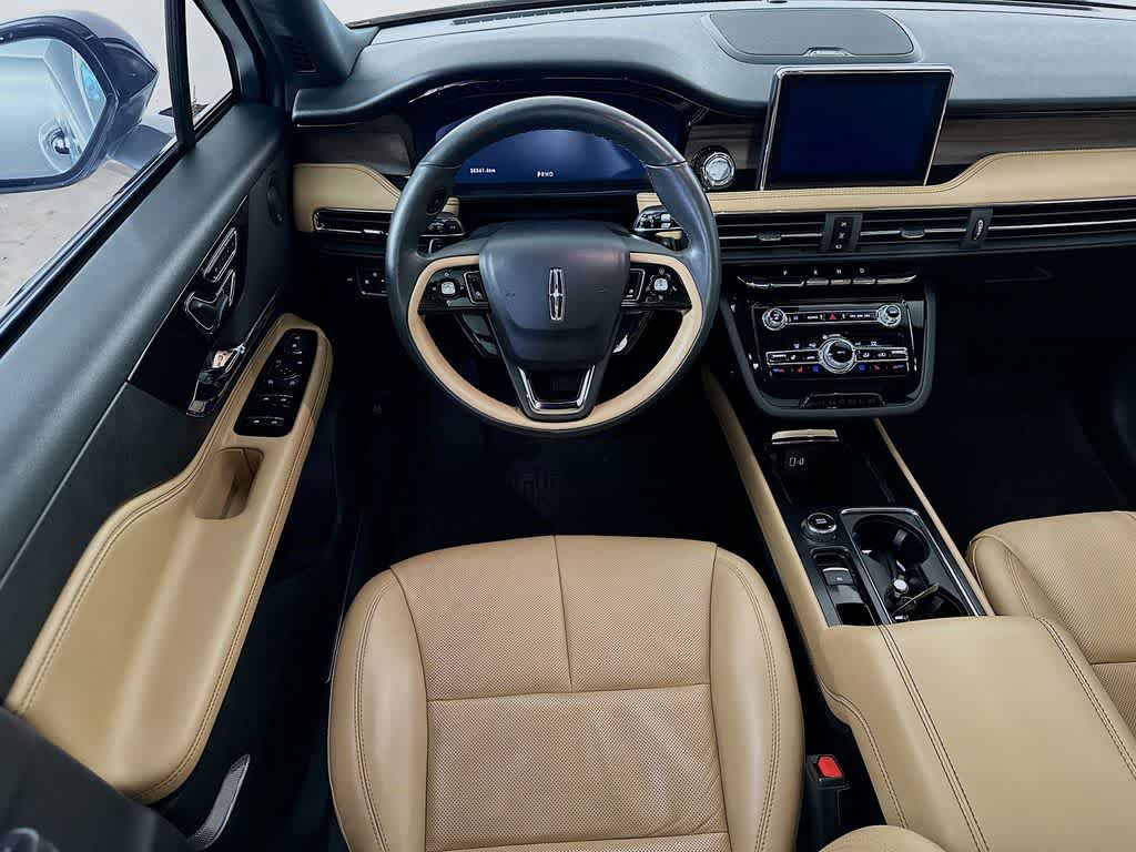 Thumbnail: 2021 Lincoln Corsair - 10