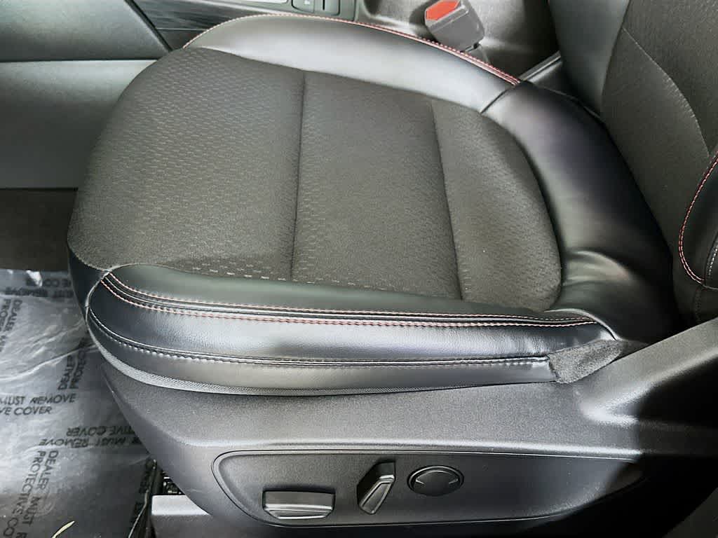 Thumbnail: 2025 Ford Escape - 30