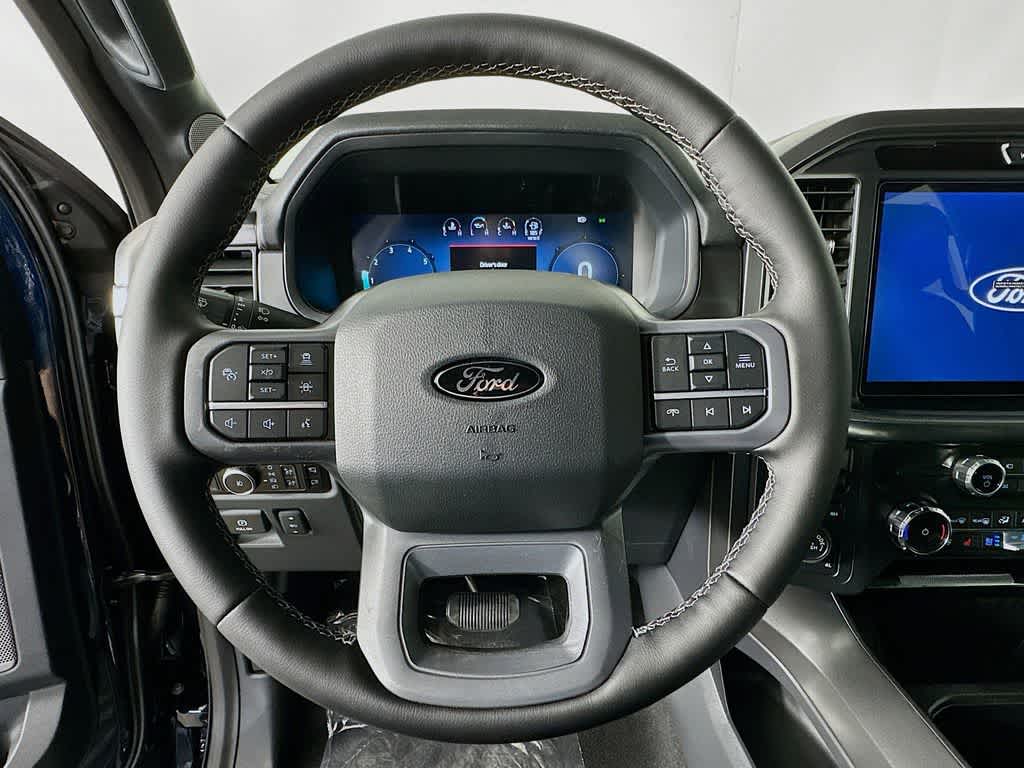 2025 Ford F-150 Lariat 16