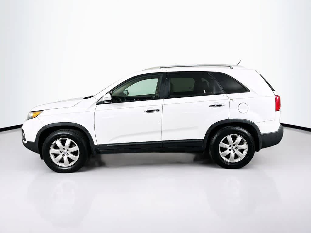 Thumbnail: 2013 Kia Sorento - 3