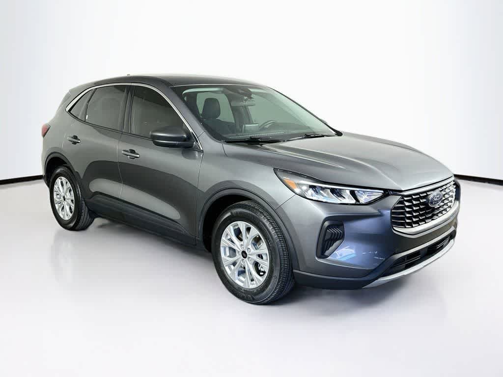 Thumbnail: 2023 Ford Escape - 24