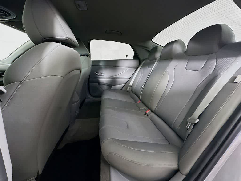 Thumbnail: 2024 Hyundai Elantra - 12