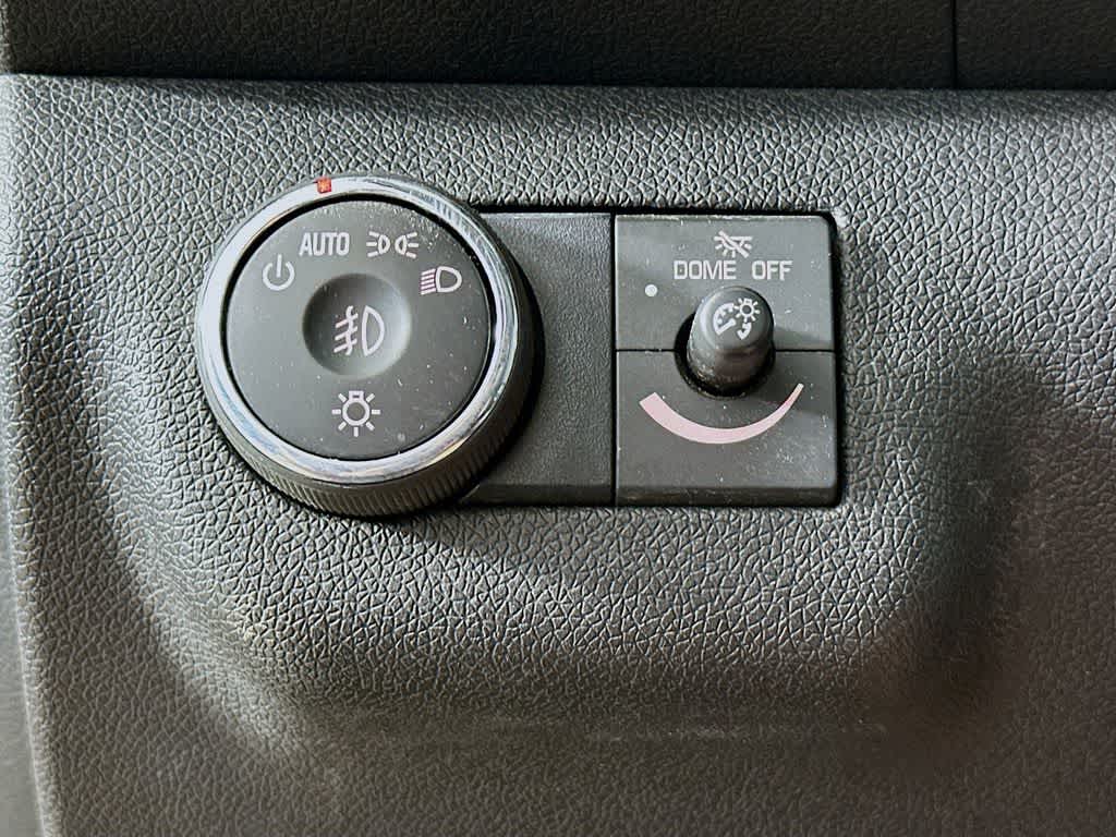 Thumbnail: 2012 GMC Acadia - 27
