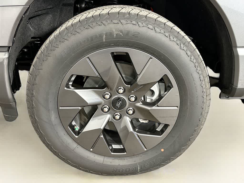 Thumbnail: 2025 Ford F-150 - 9