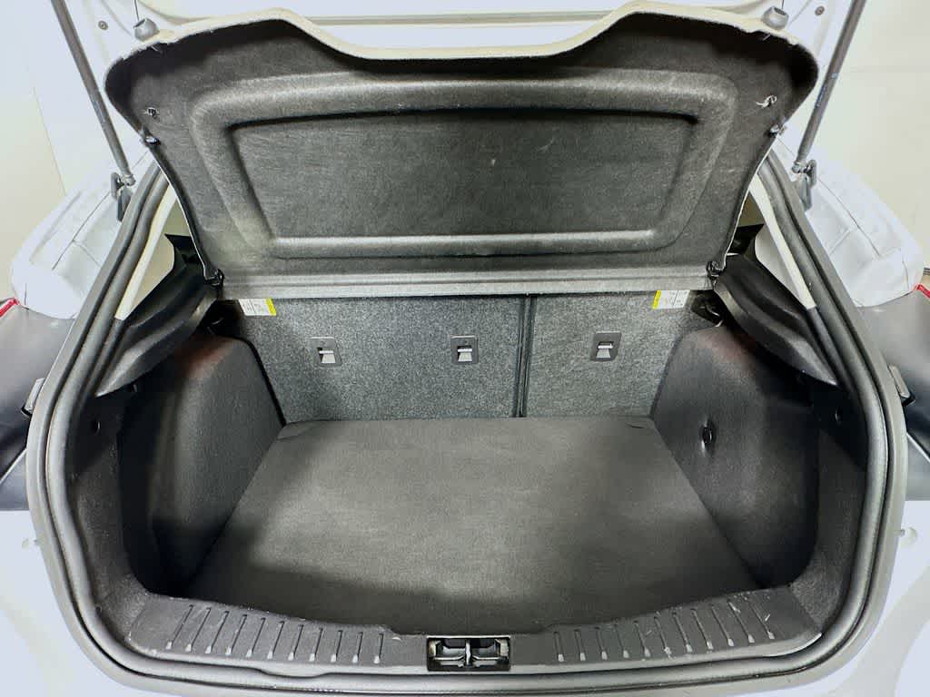 Thumbnail: 2016 Ford Focus - 20