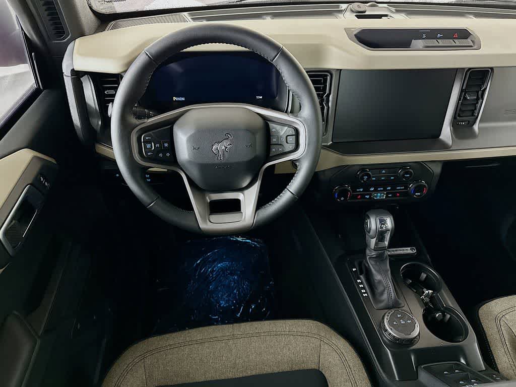 Thumbnail: 2025 Ford Bronco - 10