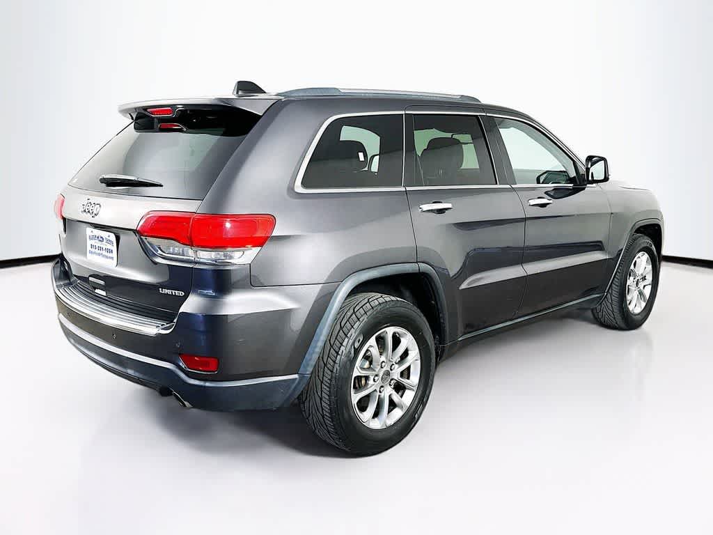 Thumbnail: 2015 Jeep Grand Cherokee - 24