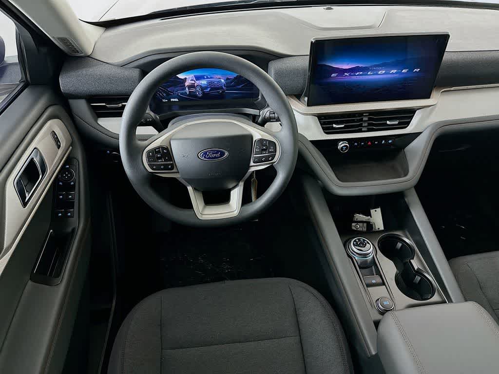 Thumbnail: 2026 Ford Explorer - 9