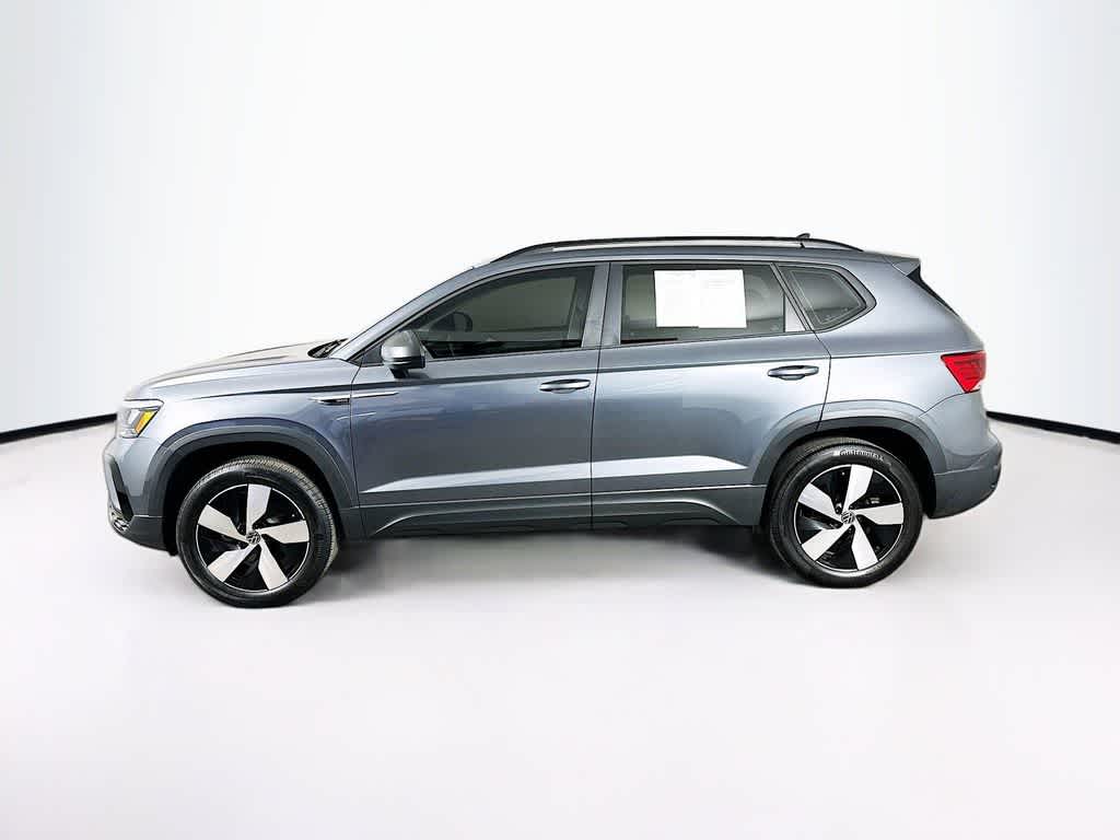 Thumbnail: 2024 Volkswagen Taos - 3