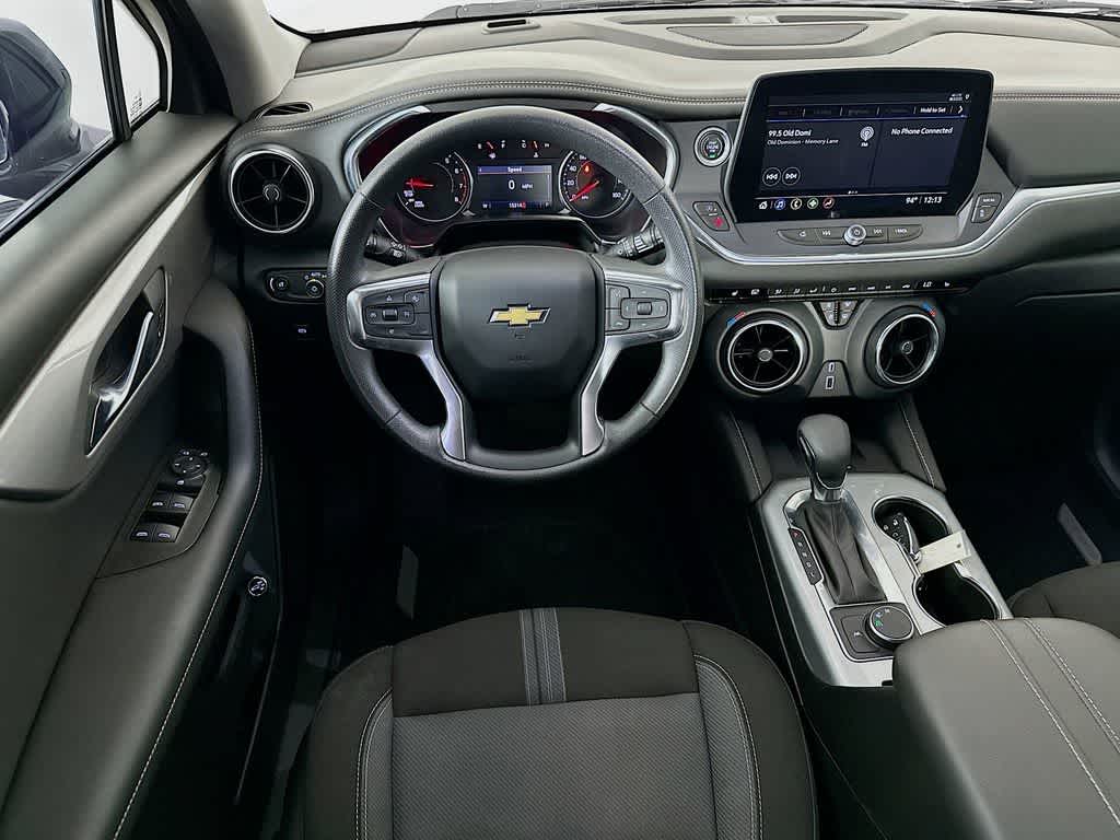 Thumbnail: 2023 Chevrolet Blazer - 10