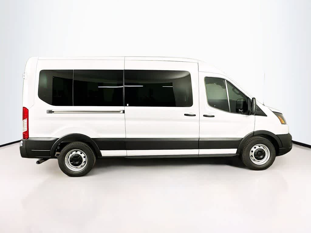 Thumbnail: 2025 Ford Econoline - 23