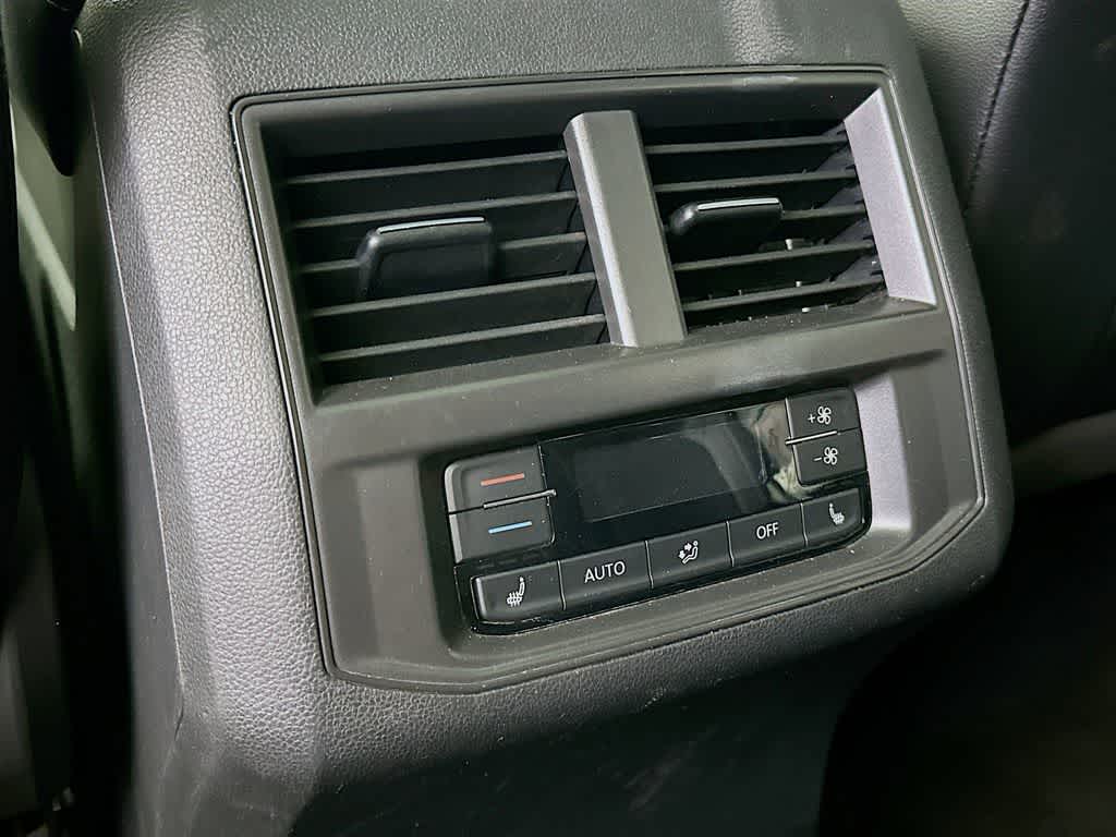 Thumbnail: 2022 Volkswagen Atlas - 13