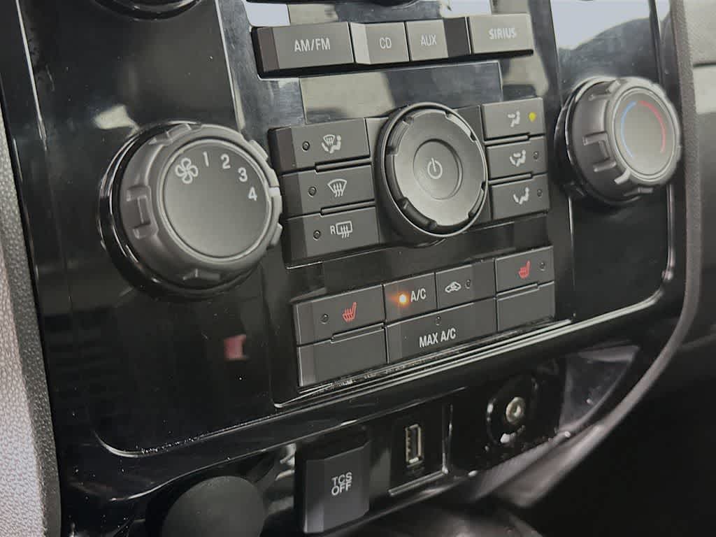 Thumbnail: 2012 Ford Escape - 17