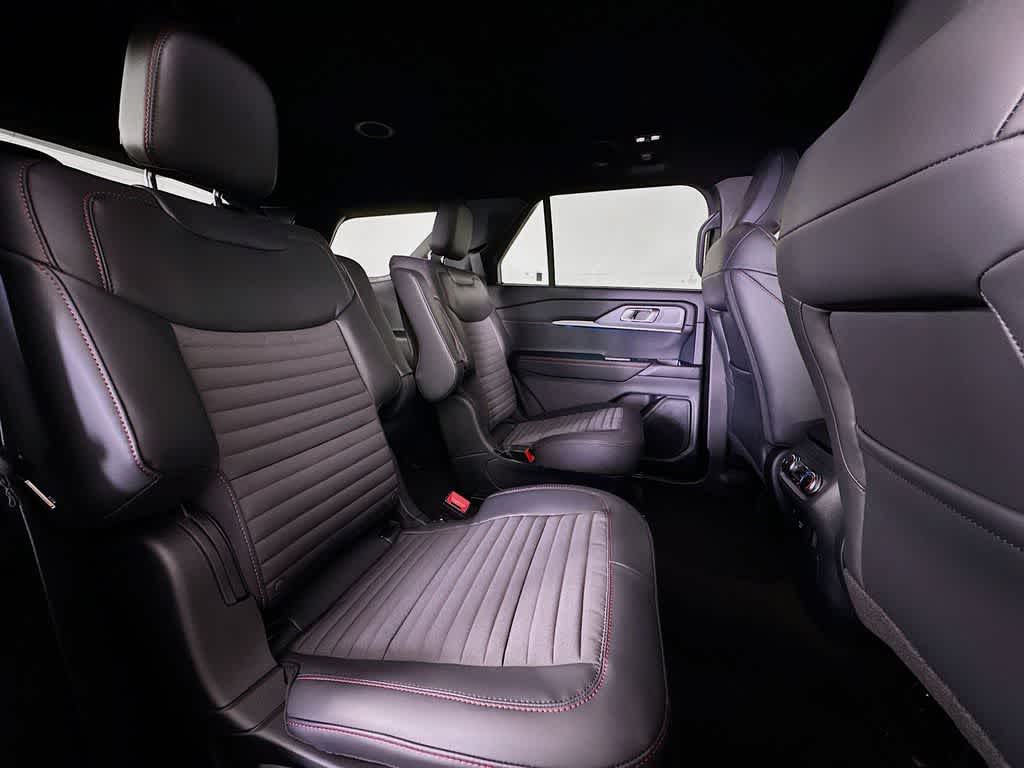 Thumbnail: 2026 Ford Explorer - 32