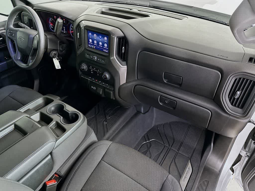 Thumbnail: 2021 Chevrolet Silverado 1500 - 30
