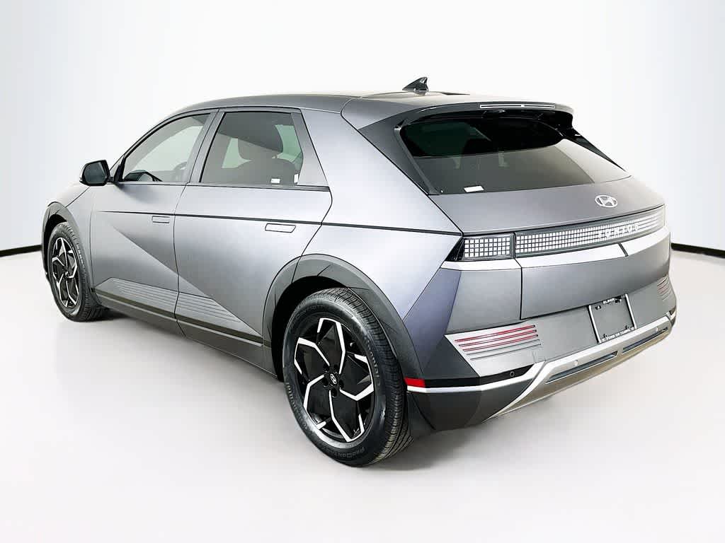 Thumbnail: 2022 Hyundai Ioniq 5 - 4