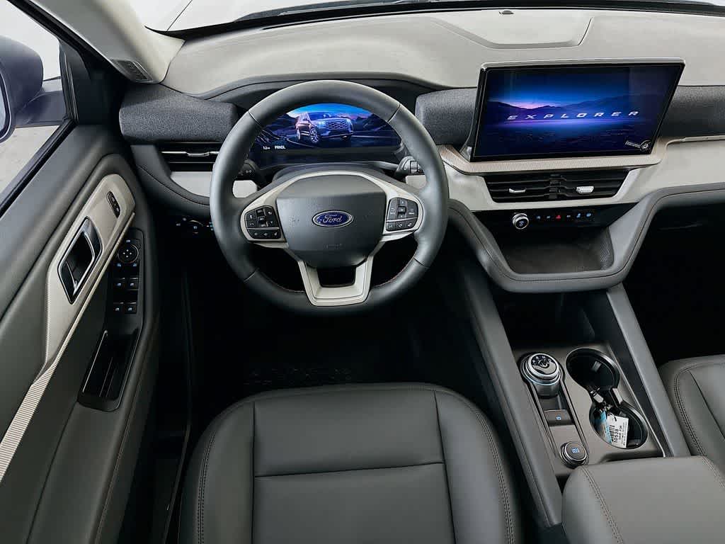 Thumbnail: 2026 Ford Explorer - 10