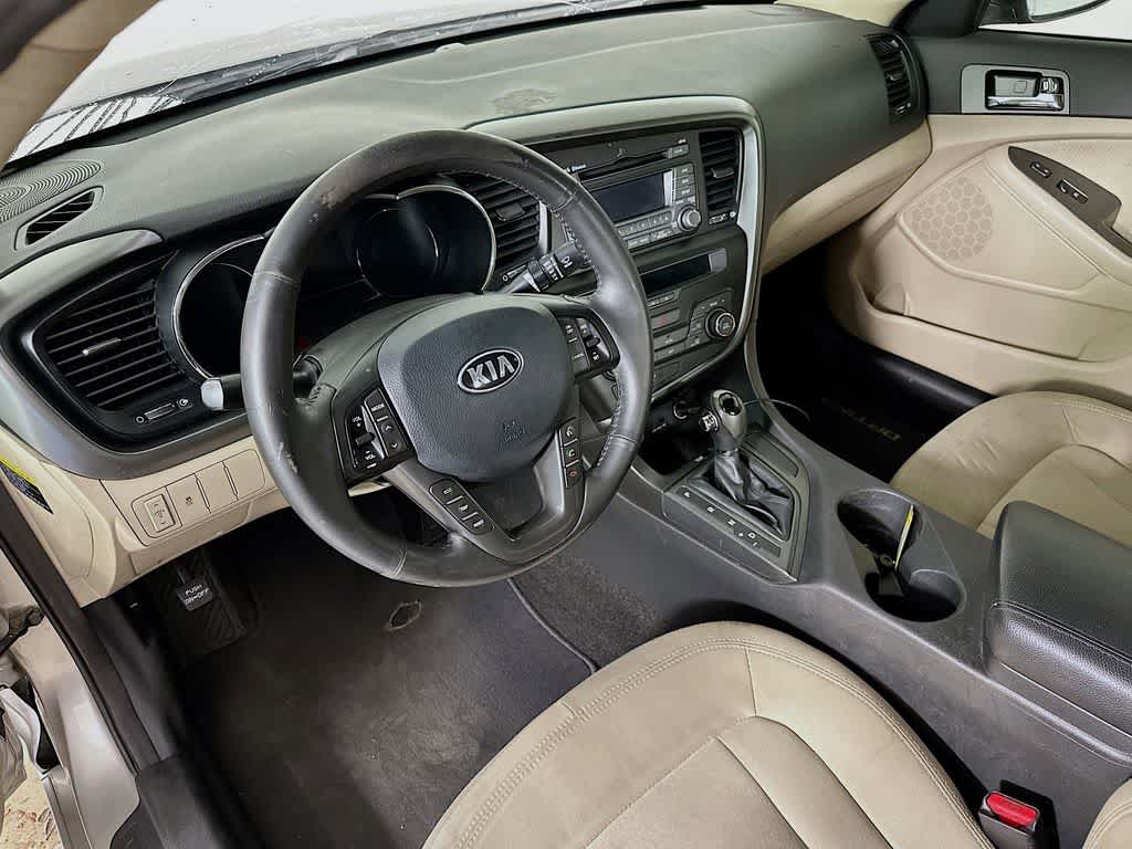 Thumbnail: 2012 Kia Optima - 2