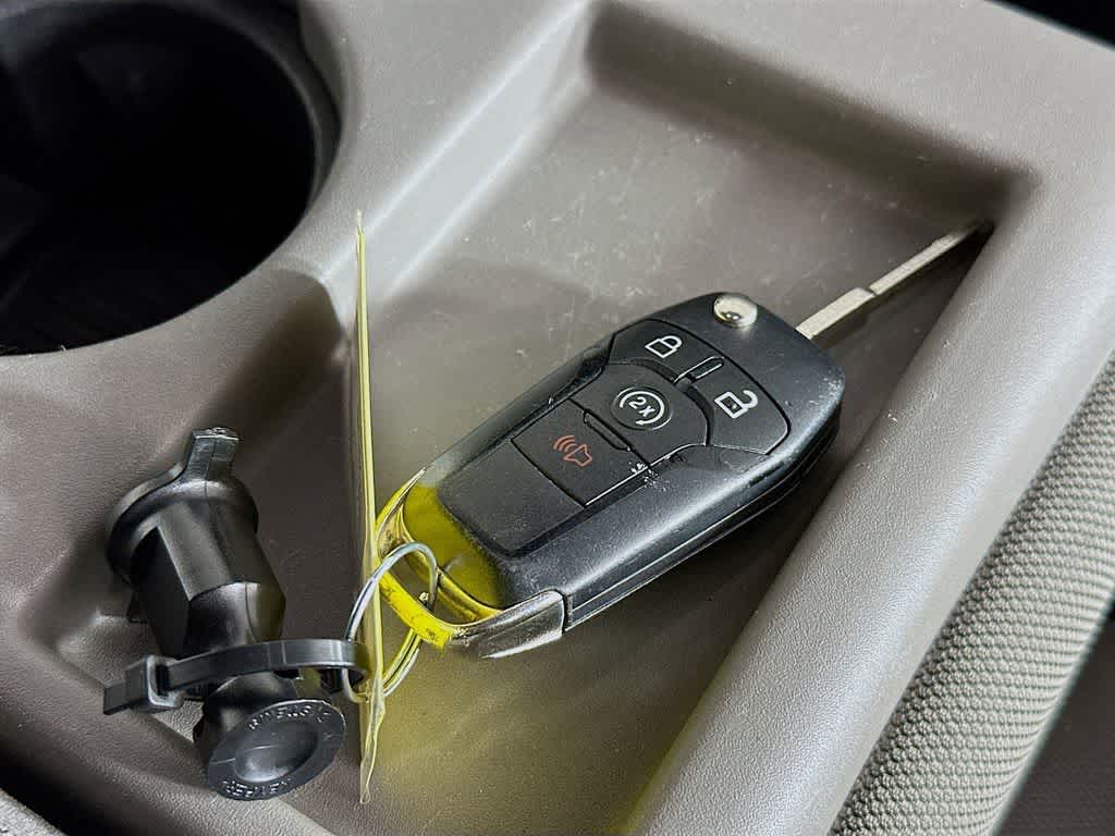 Thumbnail: 2017 Ford F-150 - 21