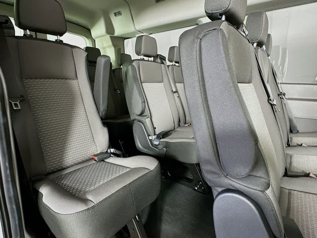 Thumbnail: 2026 Ford Econoline - 29