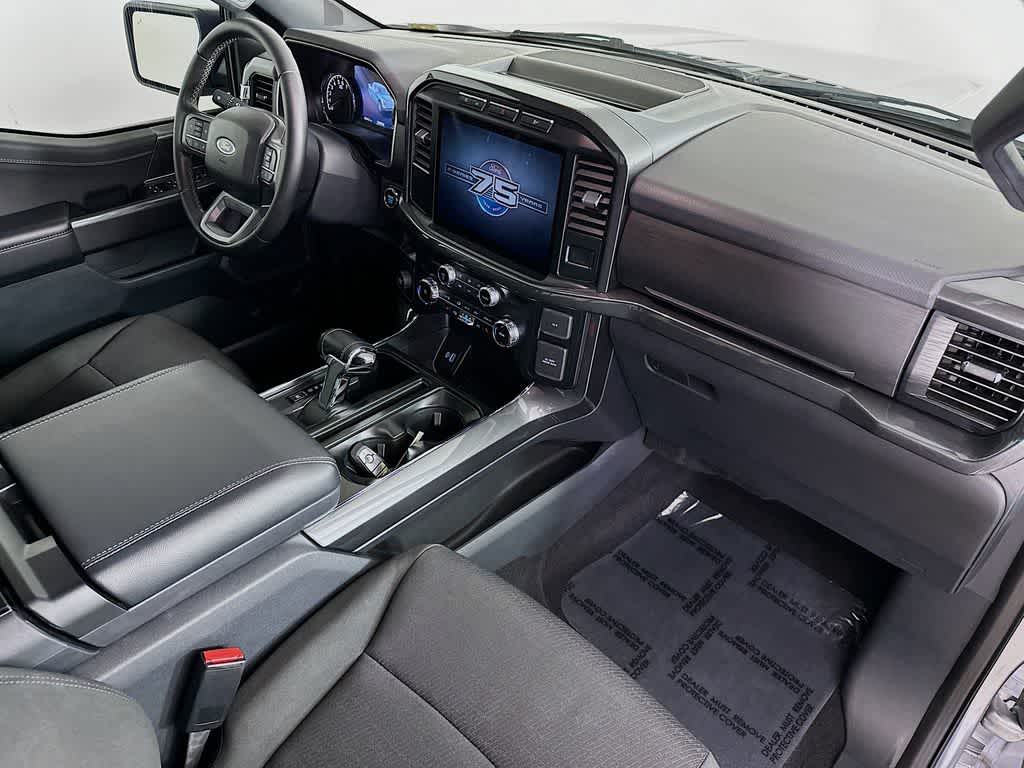 Thumbnail: 2023 Ford F-150 - 33