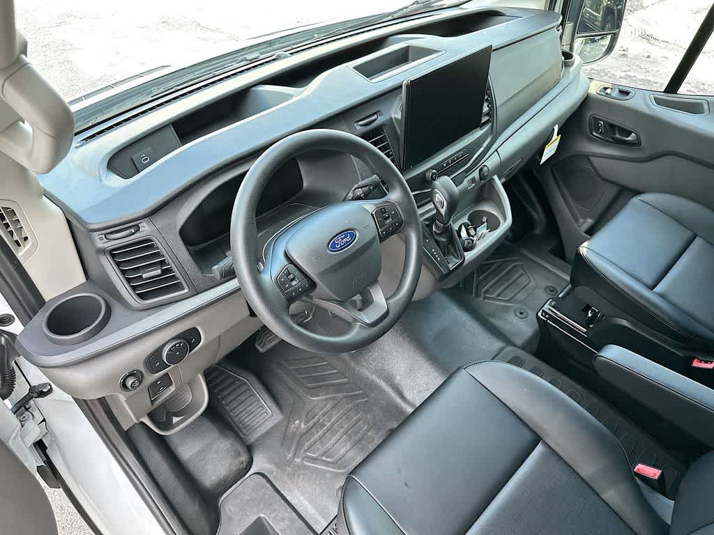 Thumbnail: 2026 Ford Transit Series - 2