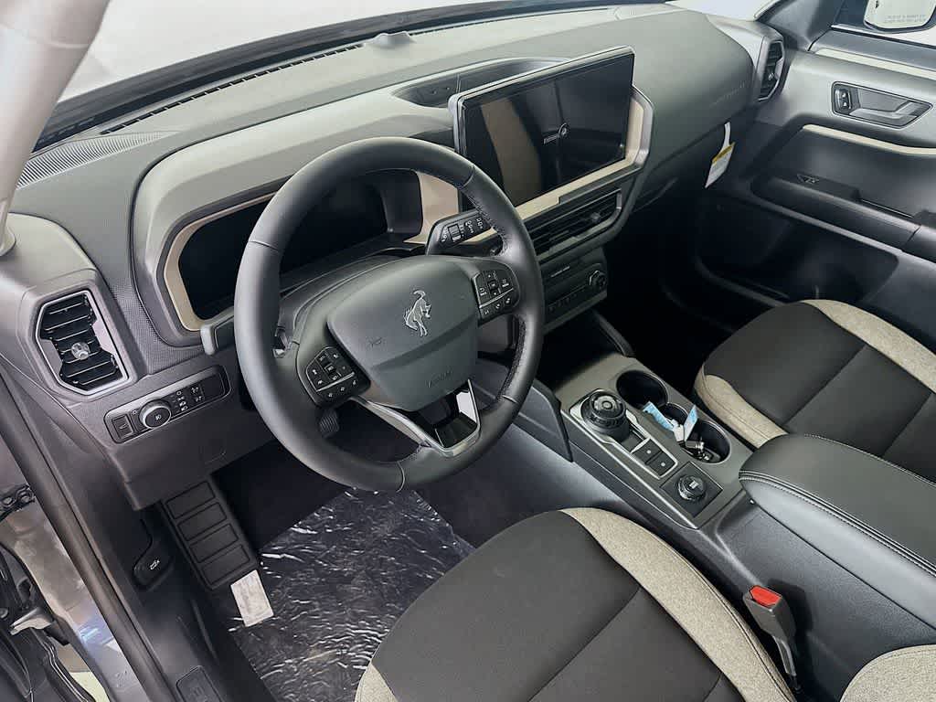 Thumbnail: 2025 Ford Bronco Sport - 2