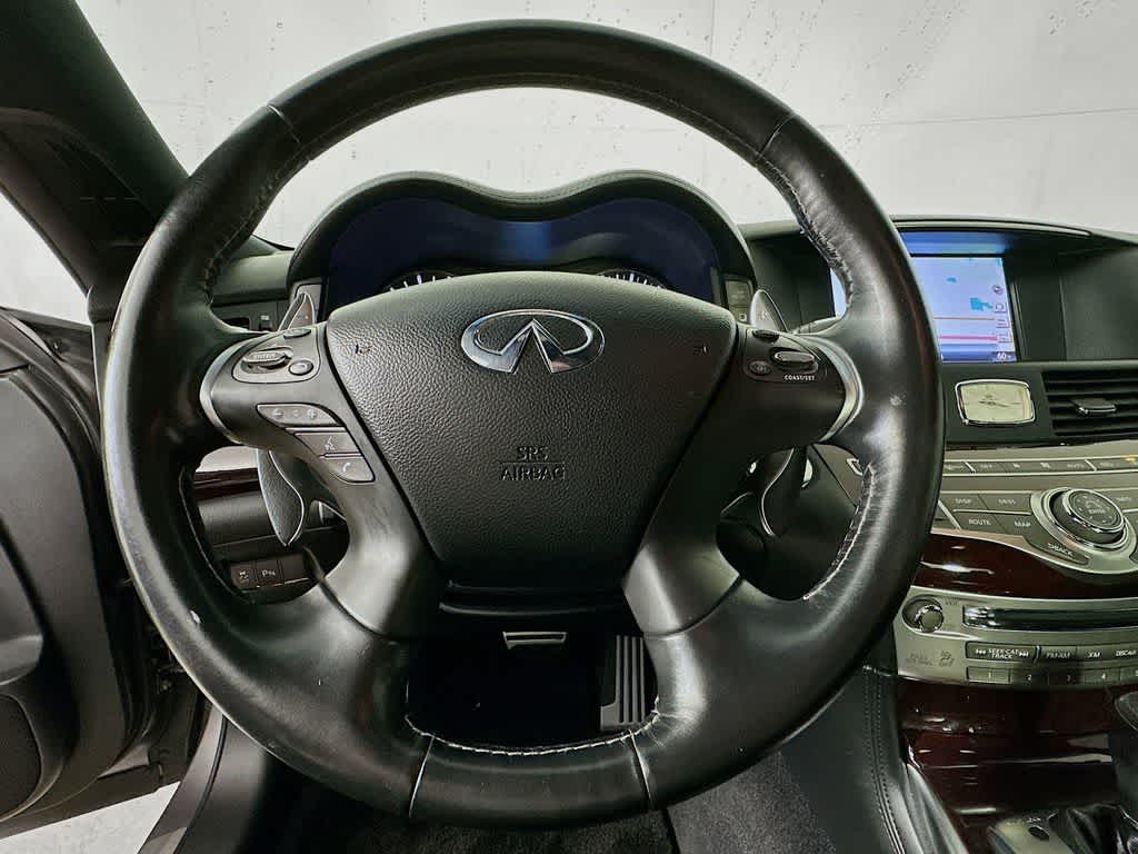 Thumbnail: 2014 INFINITI Q70 - 16