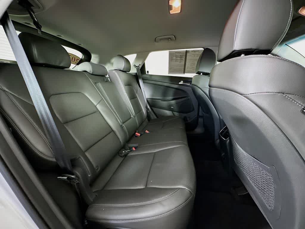 Thumbnail: 2020 Hyundai Tucson - 32