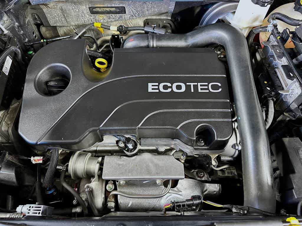 Thumbnail: 2022 Chevrolet Equinox - 9