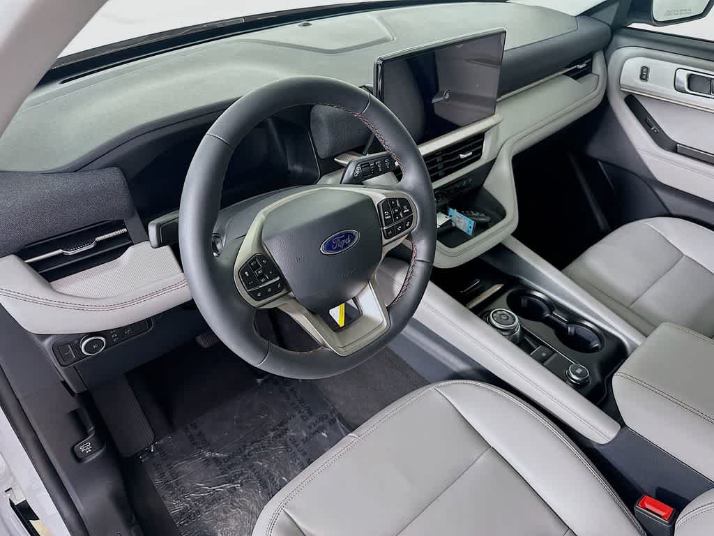 Thumbnail: 2025 Ford Explorer - 2