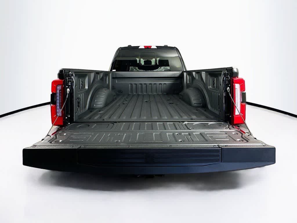 Thumbnail: 2025 Ford F-250 - 21