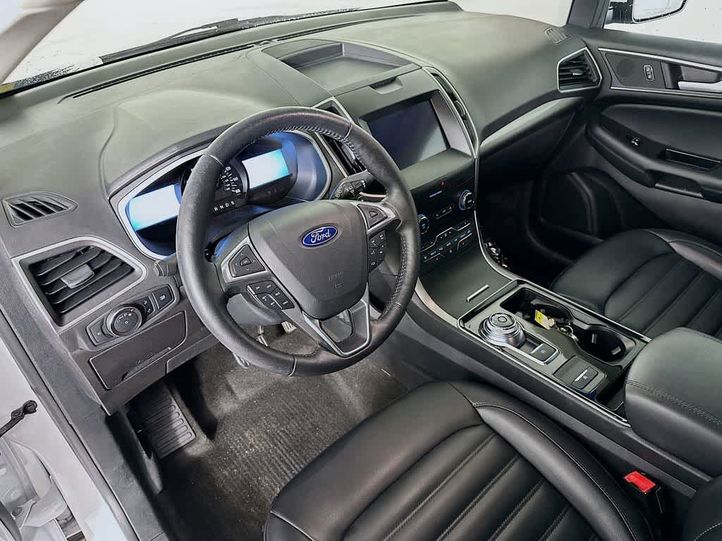 Thumbnail: 2020 Ford Edge - 2