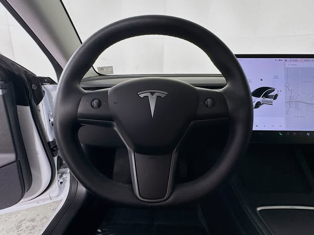 Thumbnail: 2021 Tesla Model 3 - 15
