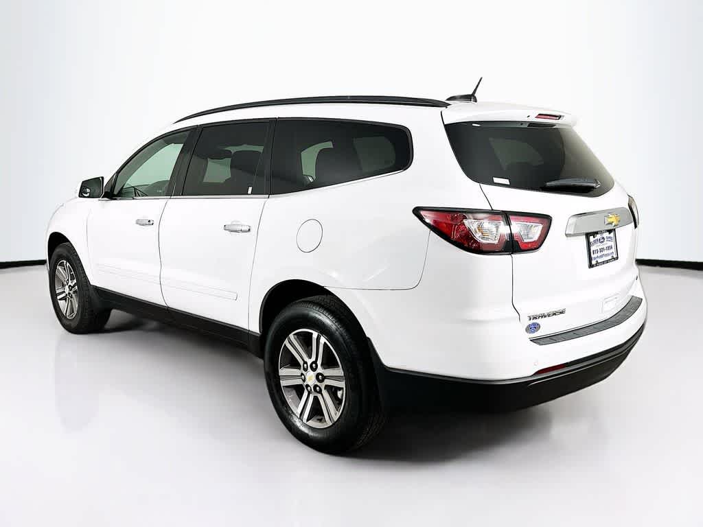 Thumbnail: 2017 Chevrolet Traverse - 4