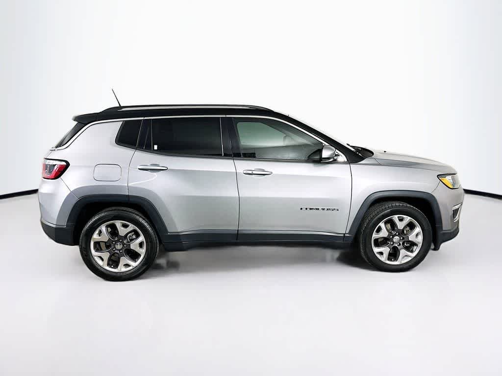 Thumbnail: 2020 Jeep Compass - 26