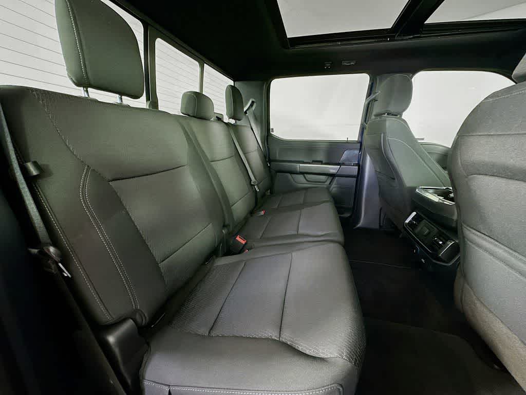 2023 Ford F-150 XLT 32