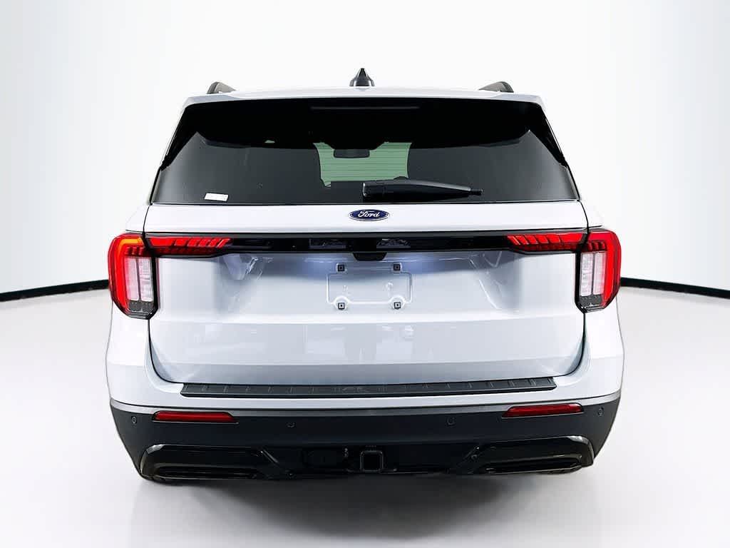 Thumbnail: 2026 Ford Explorer - 6