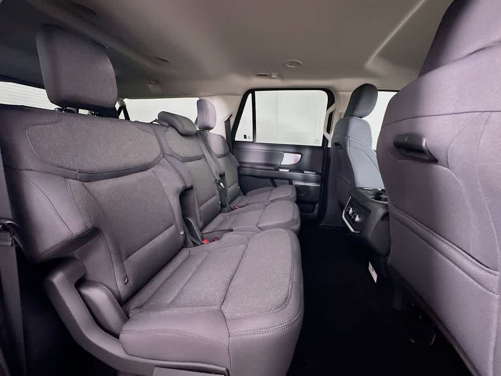 Thumbnail: 2026 Ford Expedition MAX - 31