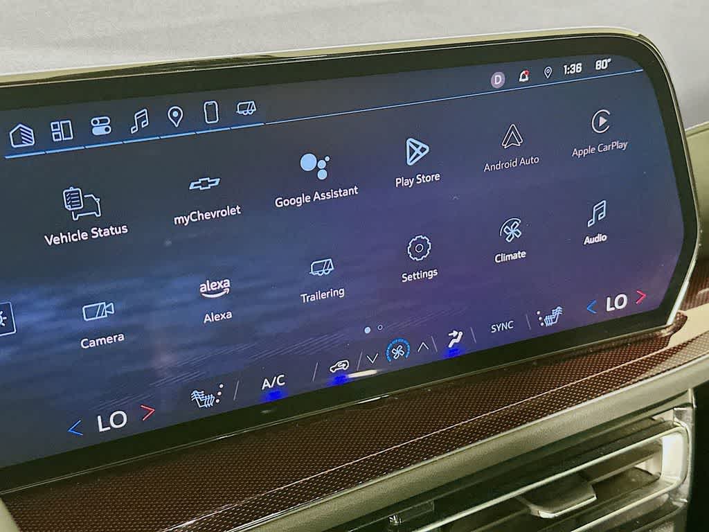 Thumbnail: 2025 Chevrolet Traverse - 16